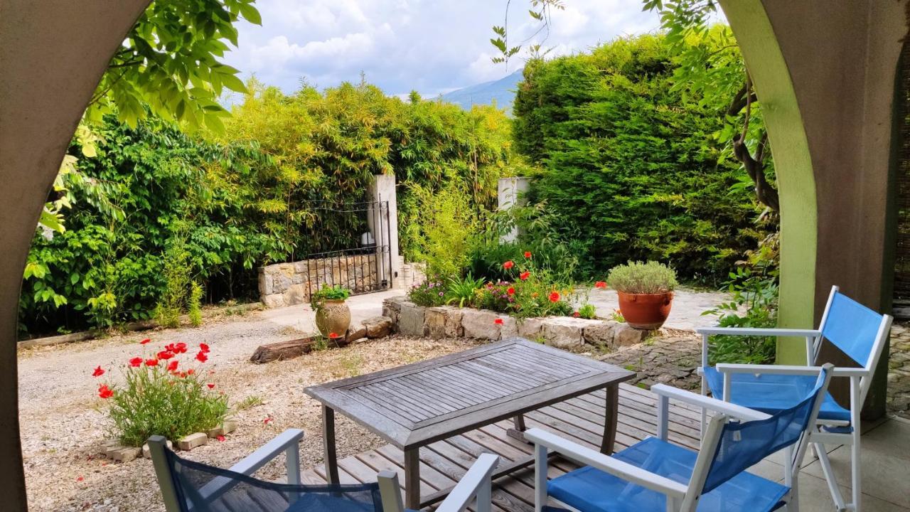 Bambou Entre Mer Et Montagnes Chateauneuf-Grasse Экстерьер фото